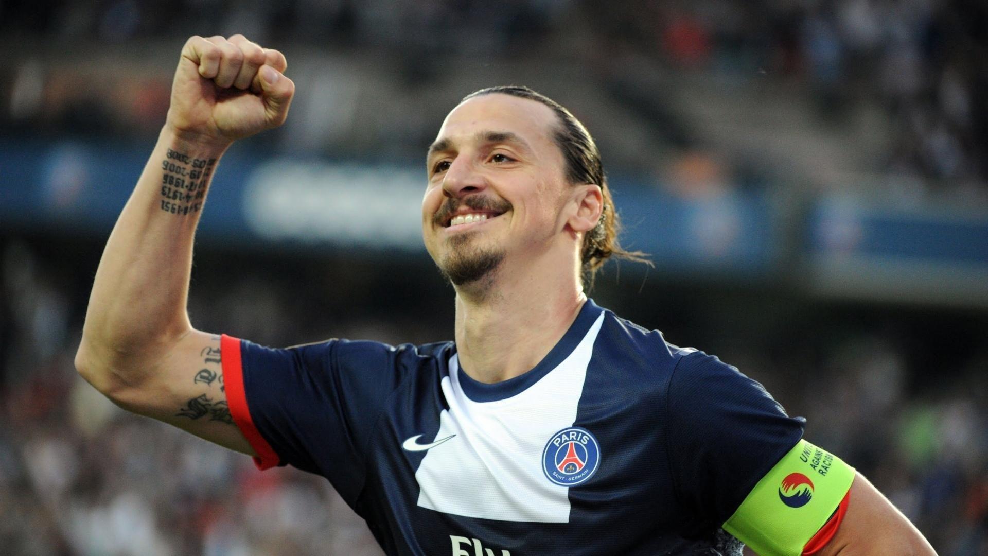 巴萨一日双签，克里斯滕森加盟，开启后防新时代